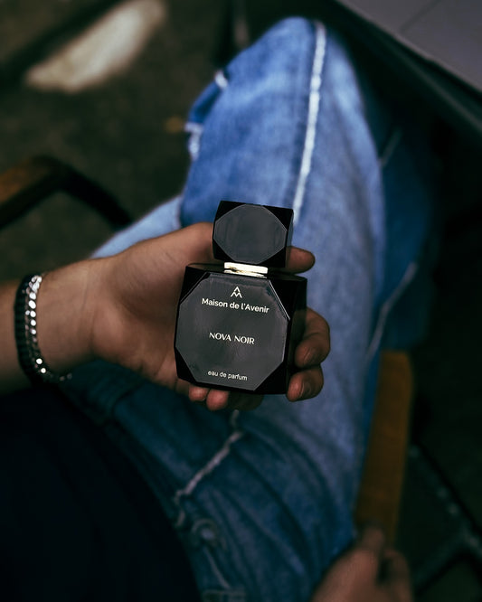 Nova Noir – Apă de parfum unisex, Maison de l’Avenir, 100 ml