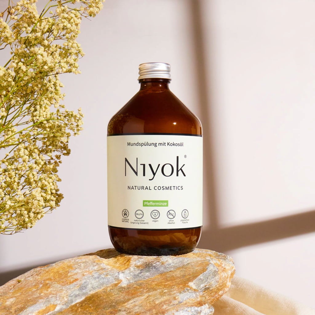 Apă de gură cu ulei de cocos și mentă, Niyok, 500 ml